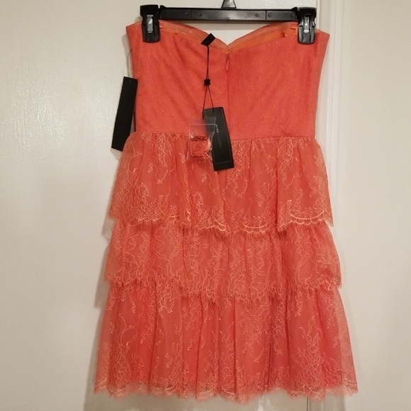 💕BCBGMAXAZRIA💕 Coral Strapless Lace Tiered Dress - Picture 5 of 8